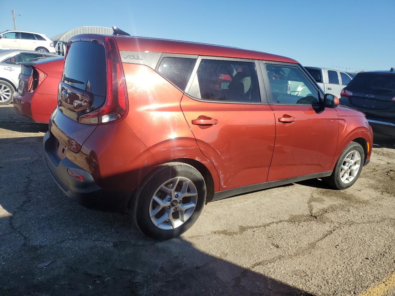 2020 KIA Soul VIN KNDJ23AU4L7078407 Copart auction photo, front end damage thumbnail 3