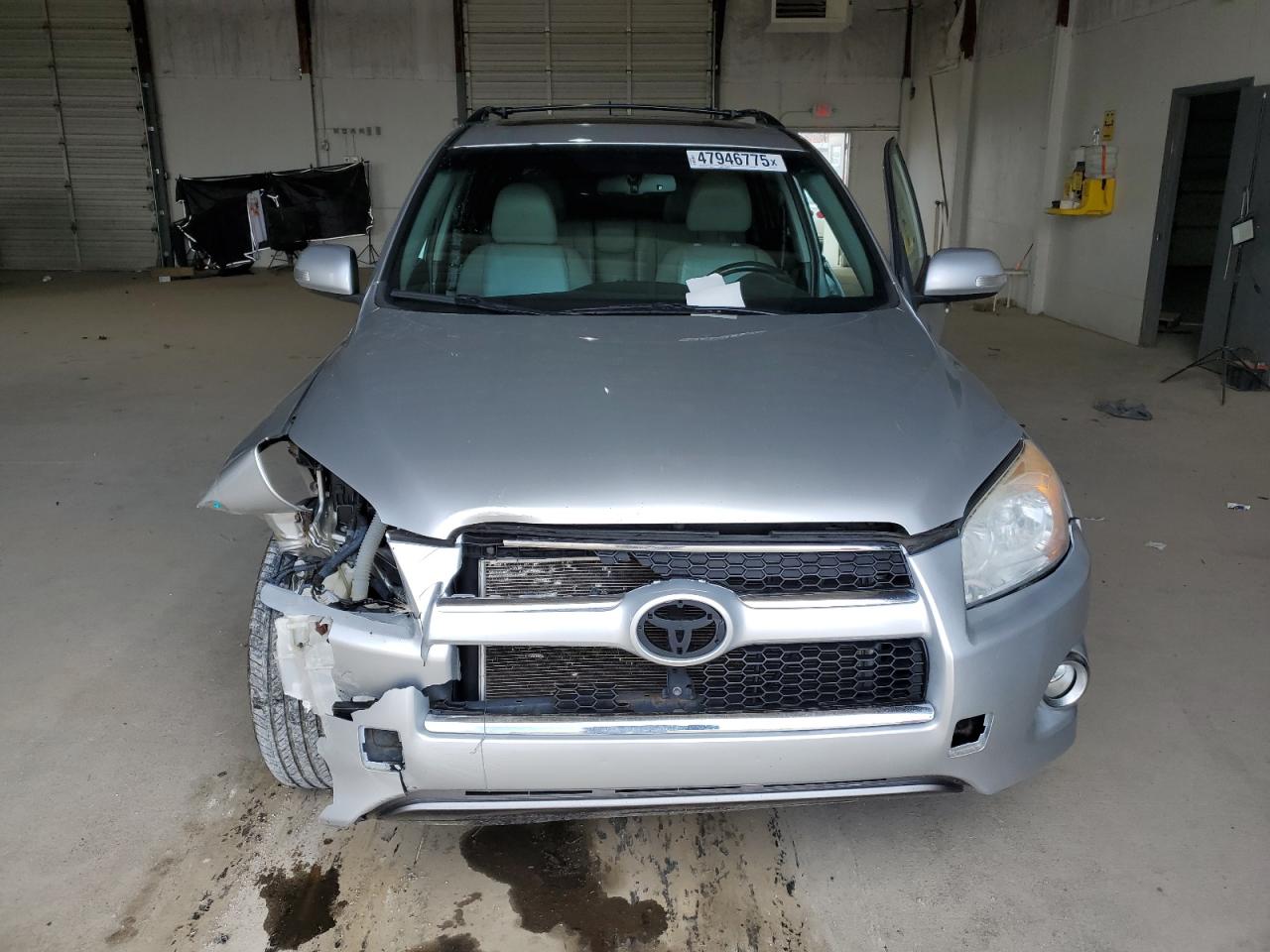 2012 Toyota RAV 4 VIN 2T3DK4DV2CW092334 Copart auction photo, front end / side damage thumbnail 5