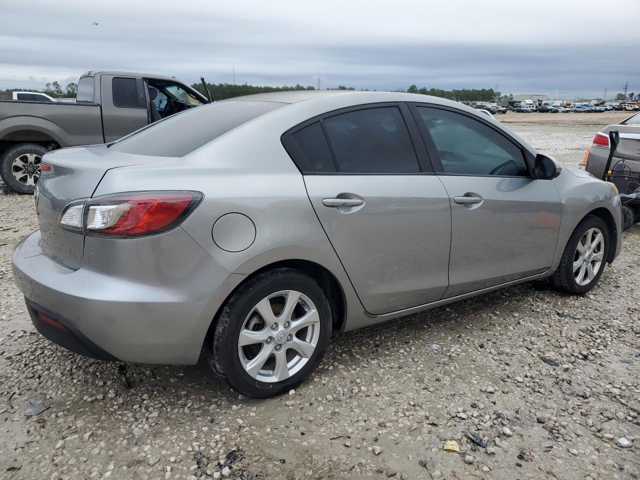 2011 Mazda 3 VIN JM1BL1VF3B1454291 Copart auction photo, rear end / front end damage thumbnail 3