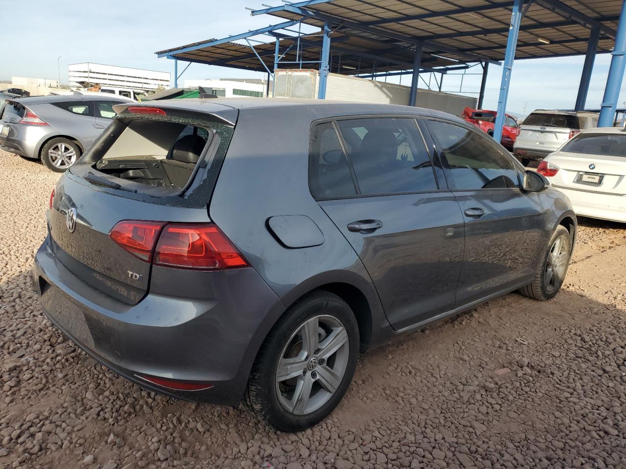 2015 Volkswagen Golf VIN 3VW2A7AU6FM072338 Copart auction photo, rear end / side damage thumbnail 3