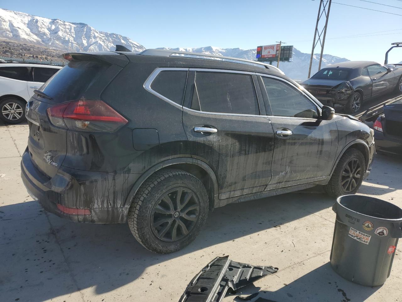 2018 Nissan Rogue VIN 5N1AT2MV5JC808336 Copart auction photo, front end damage thumbnail 3
