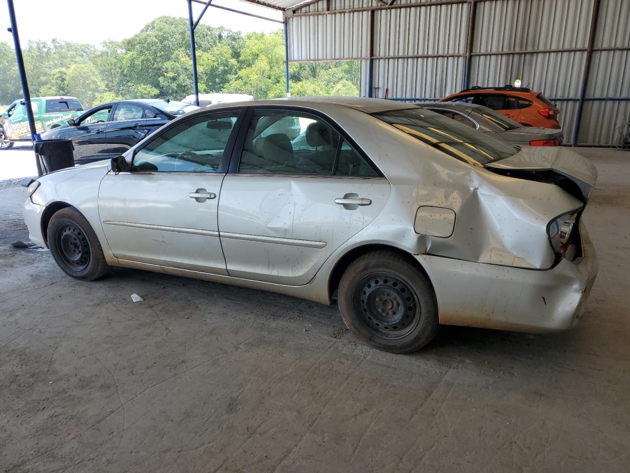 2005 Toyota Camry VIN 4T1BE30K35U969137 Copart auction photo, all over damage thumbnail 2