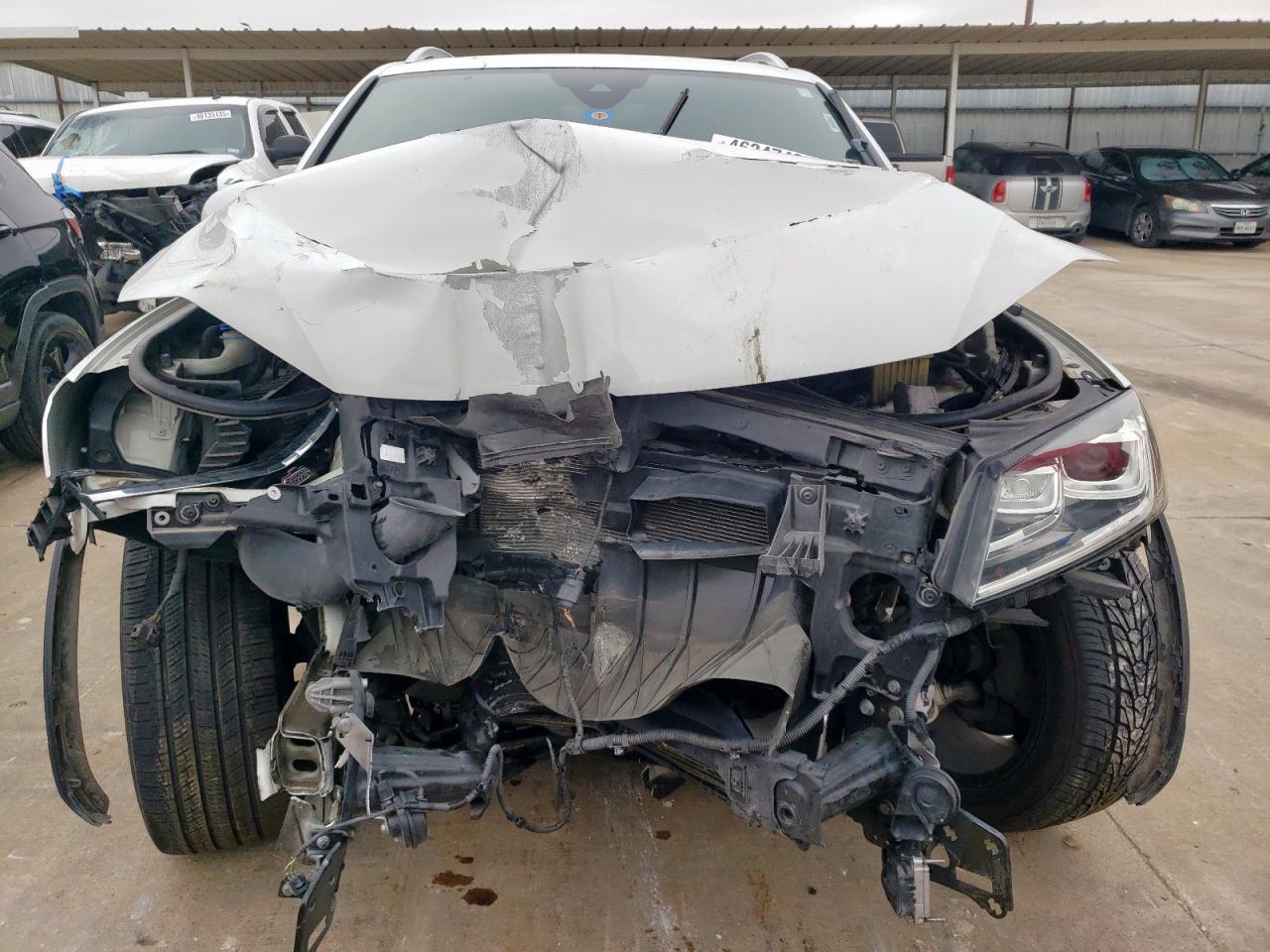 2017 Volkswagen Touareg VIN WVGRF7BP2HD006004 Copart auction photo, front end damage thumbnail 5
