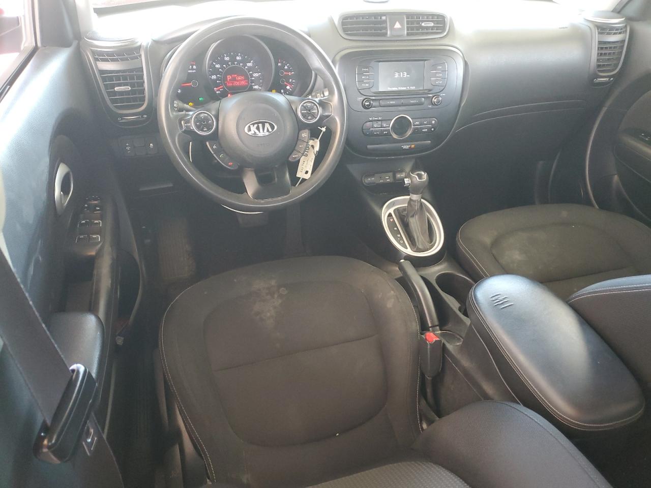 2017 KIA Soul VIN KNDJP3A50H7443084 Copart auction photo, front end / minor dent/scratches damage thumbnail 8