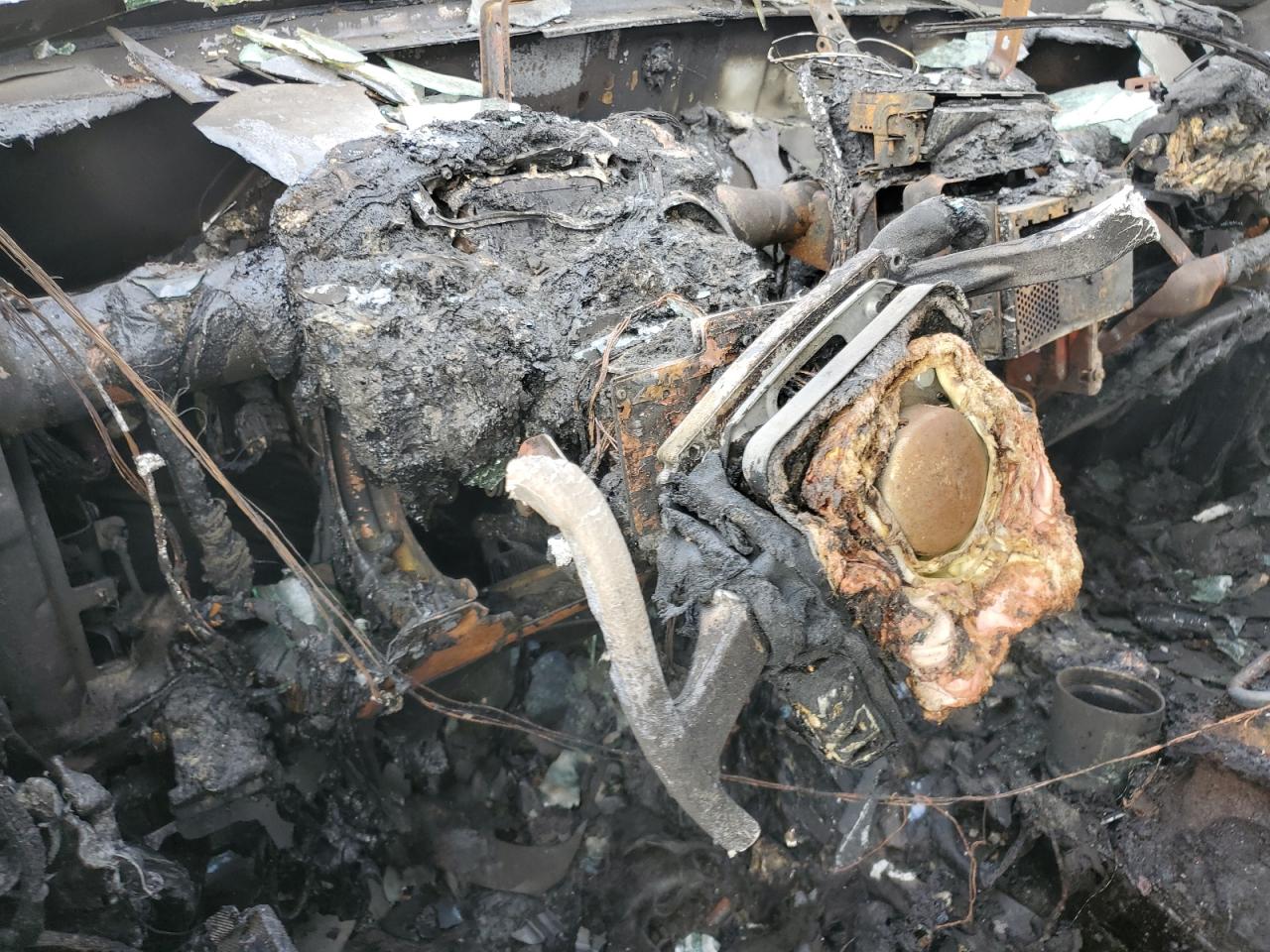 2011 Ford F-150 VIN 1FTFW1CF4BFB30085 Copart auction photo, burn - interior damage thumbnail 9