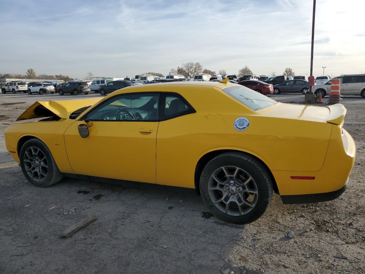 2017 Dodge Challenger VIN 2C3CDZGG0HH580919 Copart auction photo, front end / minor dent/scratches damage thumbnail 2