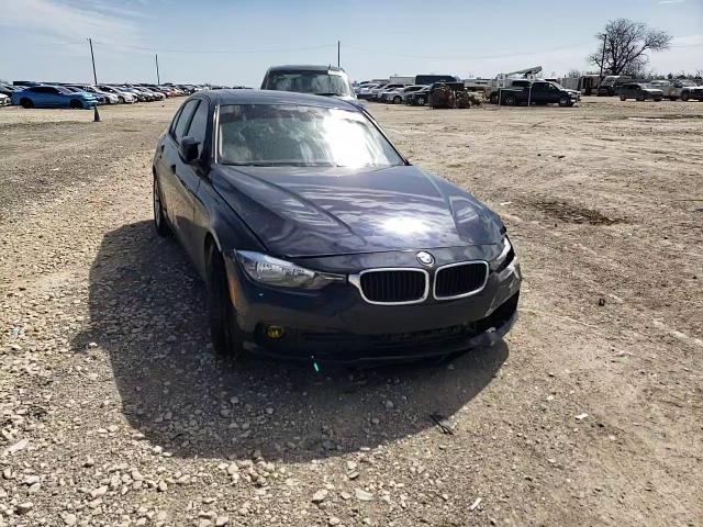 2016 BMW 3er VIN WBA8E5G59GNU20191 Copart auction photo, front end / side damage thumbnail 11