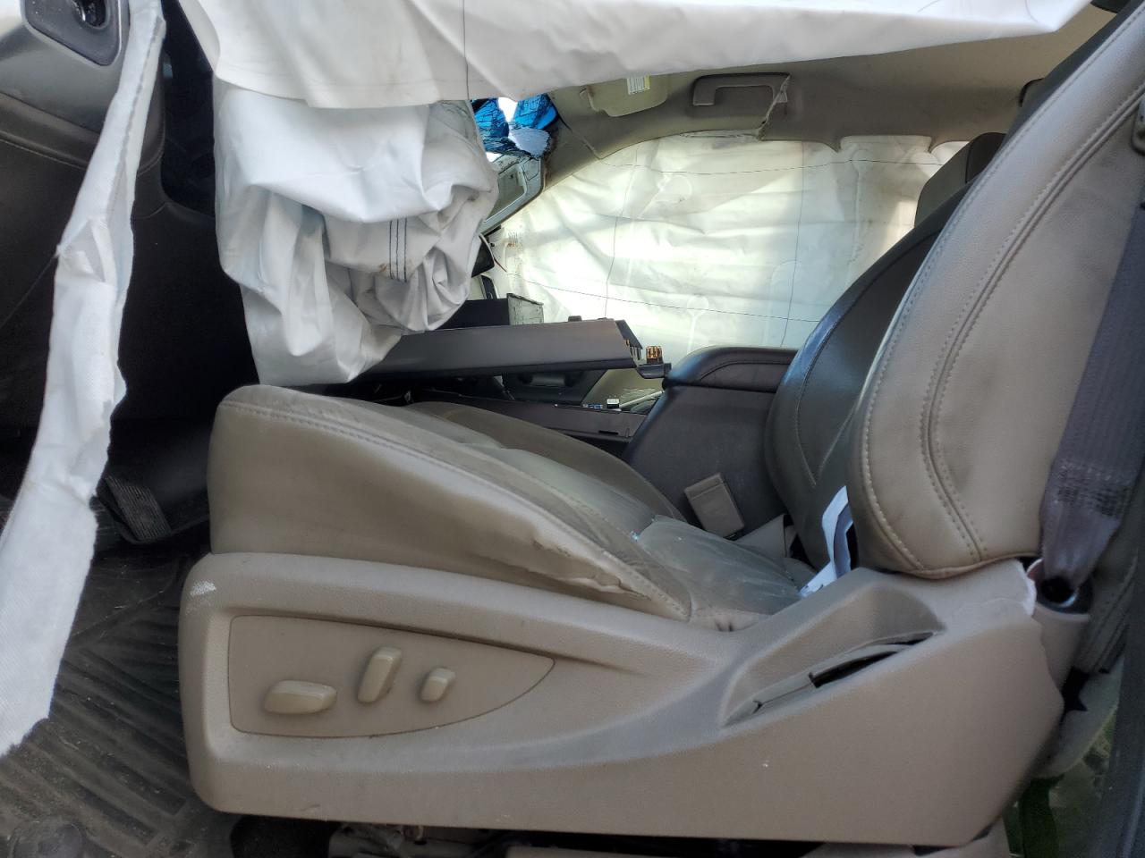 2017 Chevrolet Silverado VIN 3GCUKSEC7HG498067 Copart auction photo, front end / all over damage thumbnail 7