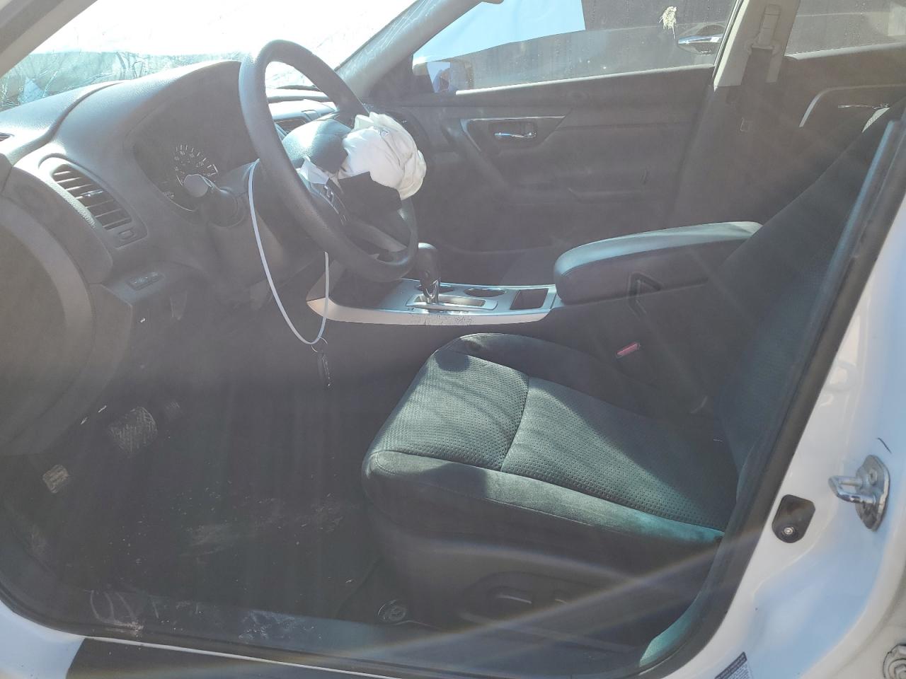 2015 Nissan Altima VIN 1N4AL3AP2FC444969 Copart auction photo, front end / side damage thumbnail 7
