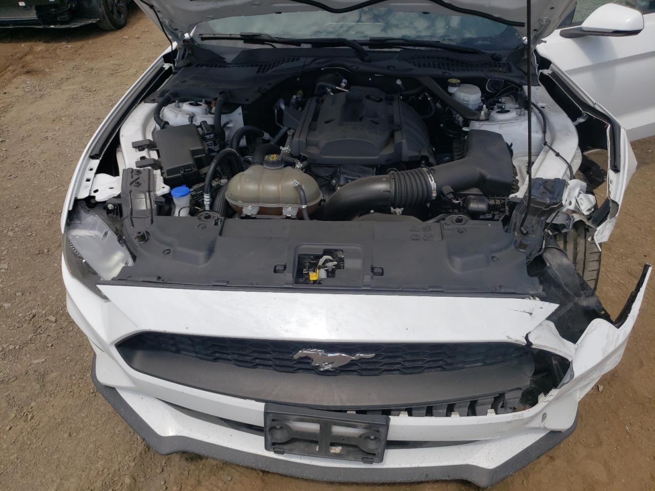 2020 Ford Mustang VIN 1FATP8UH1L5185986 Copart auction photo, front end damage thumbnail 13