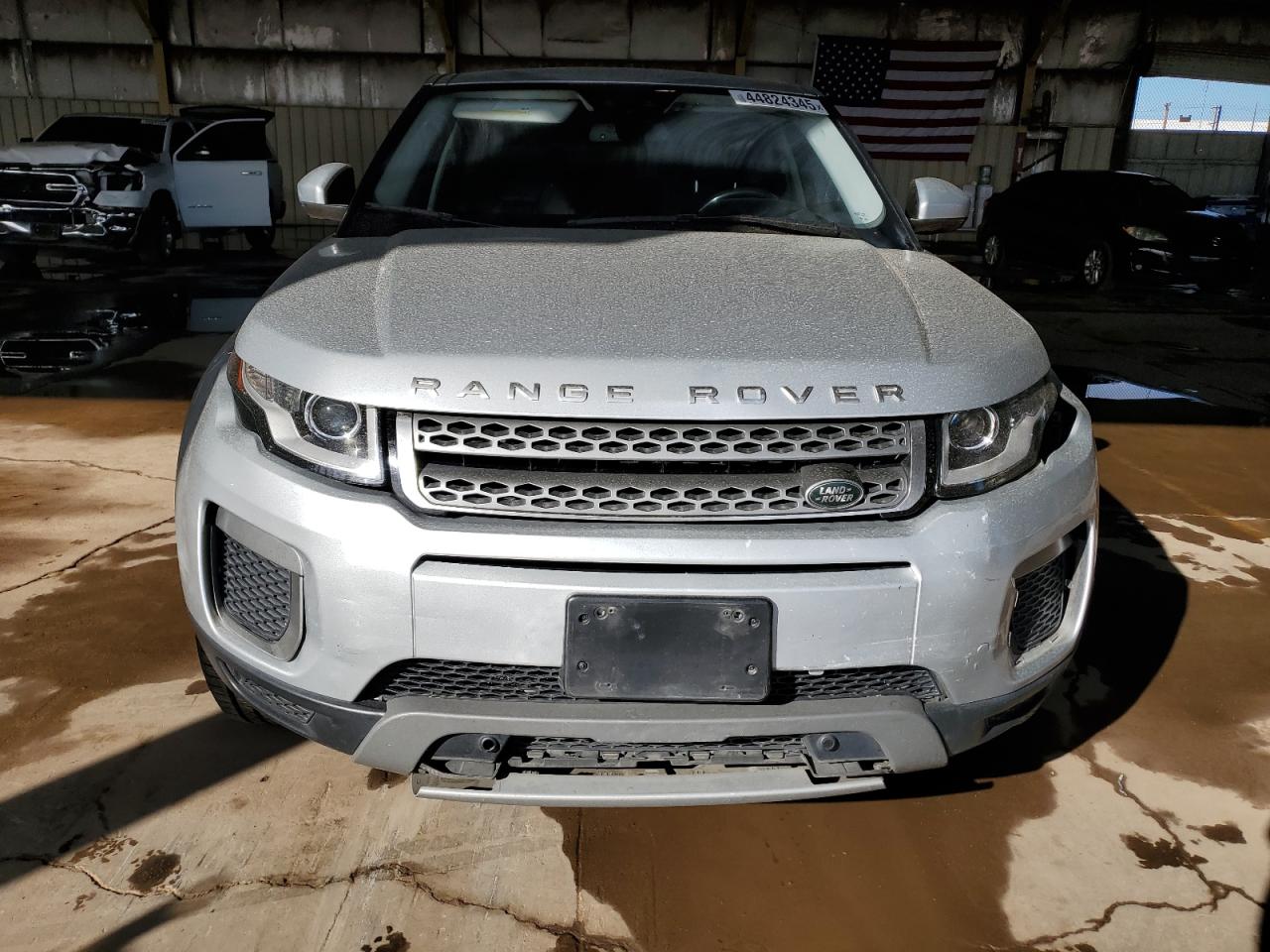 2017 Land Rover Range Rover VIN SALVP2BG2HH169742 Copart auction photo, front end damage thumbnail 5