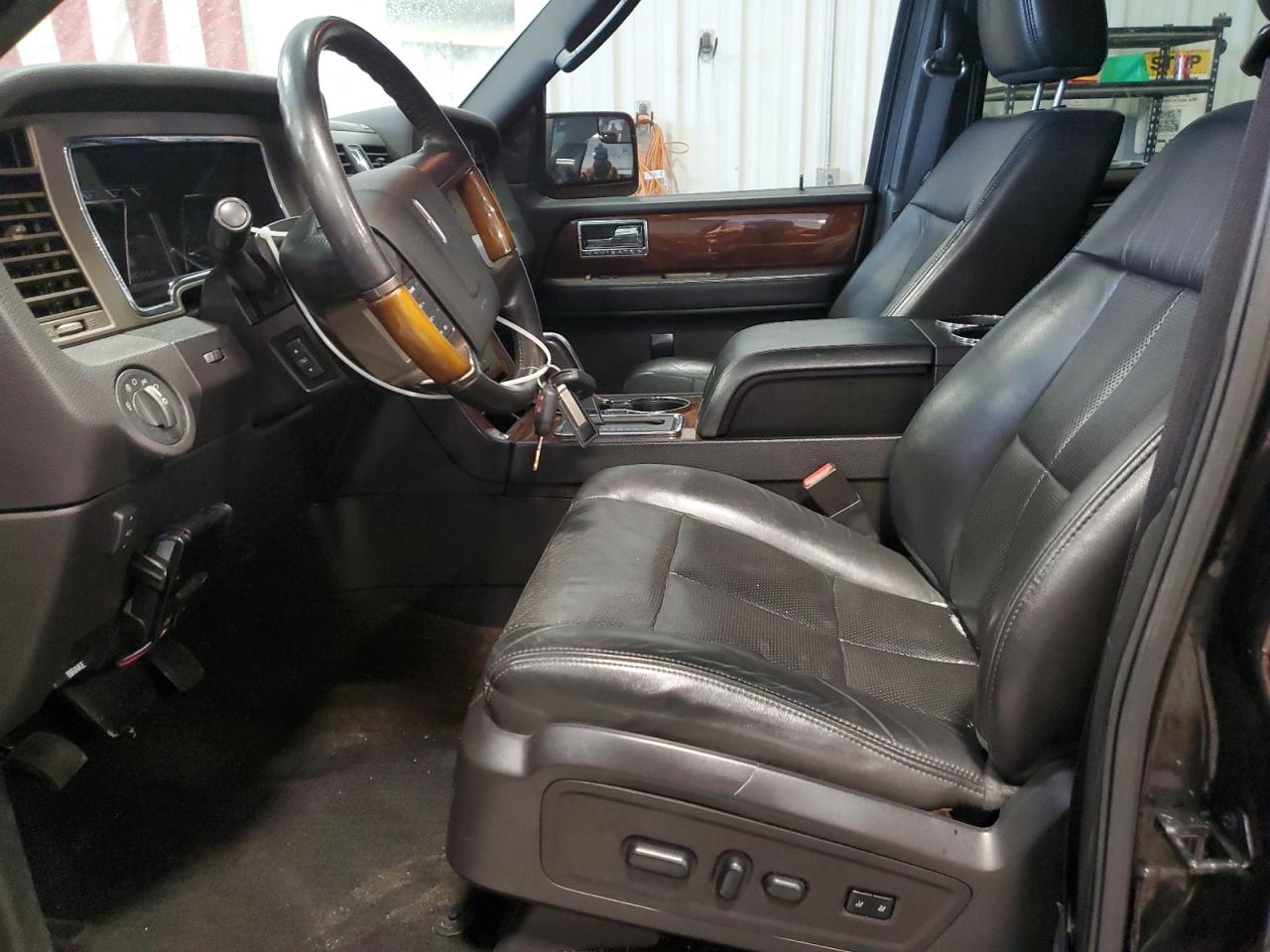 2013 Lincoln Navigator VIN 5LMJJ2J50DEL06852 Copart auction photo, mechanical / normal wear damage thumbnail 7
