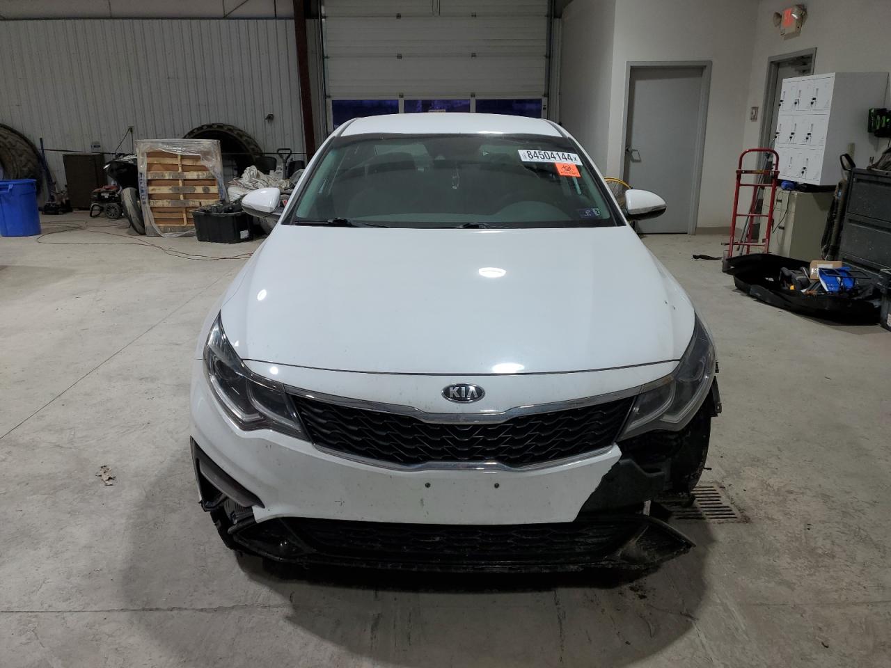 2019 KIA Optima VIN 5XXGT4L38KG313298 Copart auction photo, rear end damage thumbnail 5