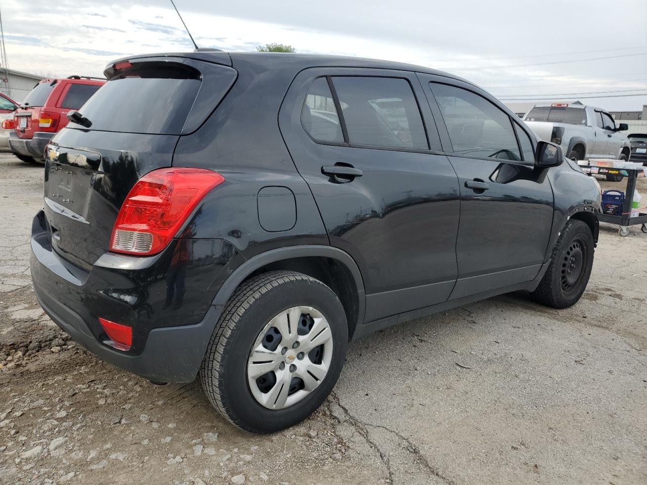 2019 Chevrolet Trax VIN 3GNCJKSB5KL183767 Copart auction photo, front end / undercarriage damage thumbnail 3