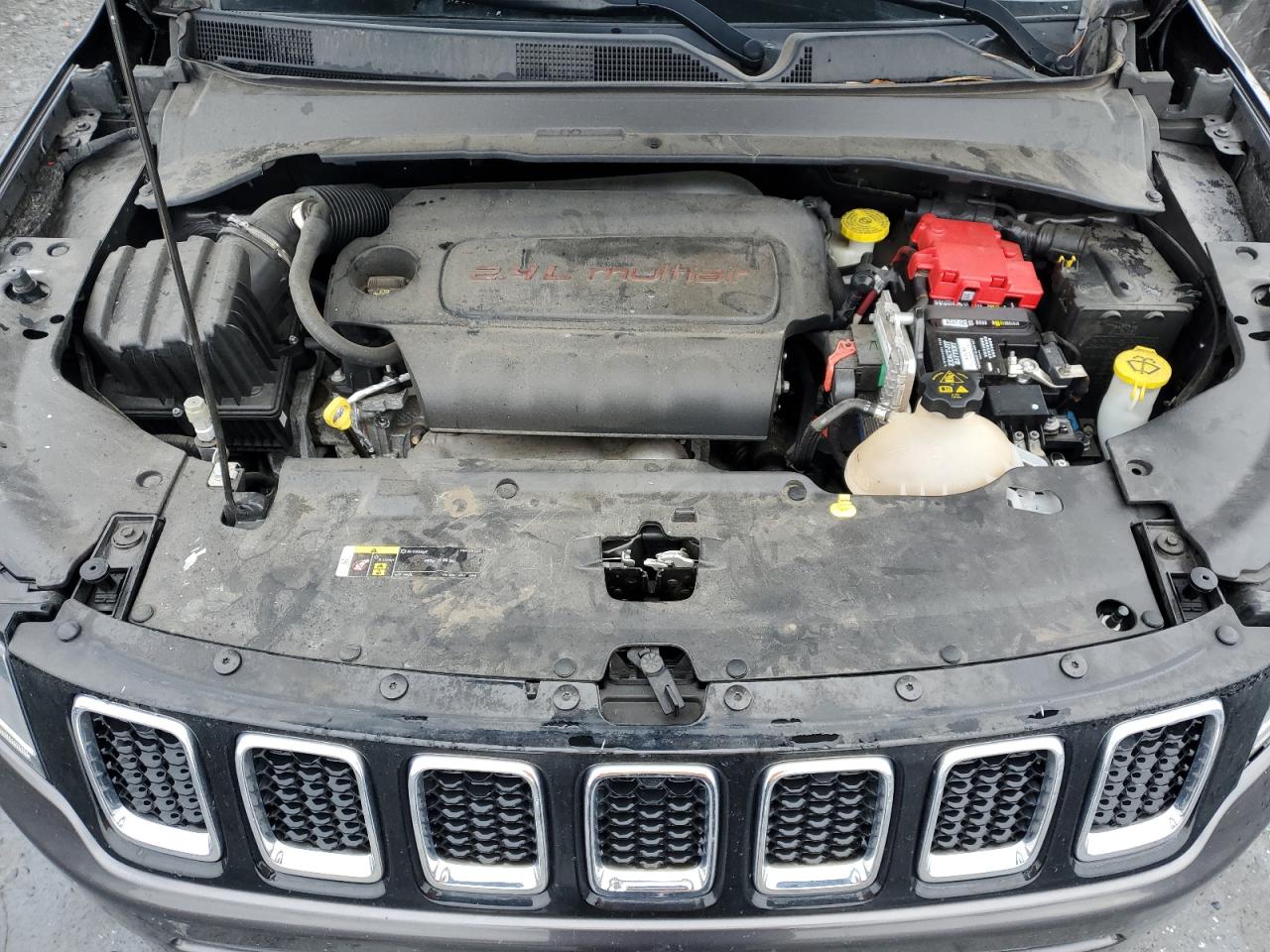 2021 Jeep Compass VIN 3C4NJDCB6MT586669 Copart auction photo, all over damage thumbnail 12