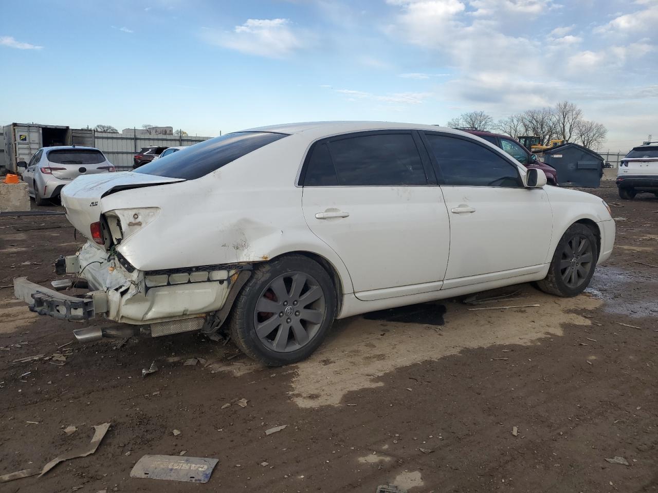2005 Toyota Avalon VIN 4T1BK36B45U032913 Copart auction photo, rear end damage thumbnail 3