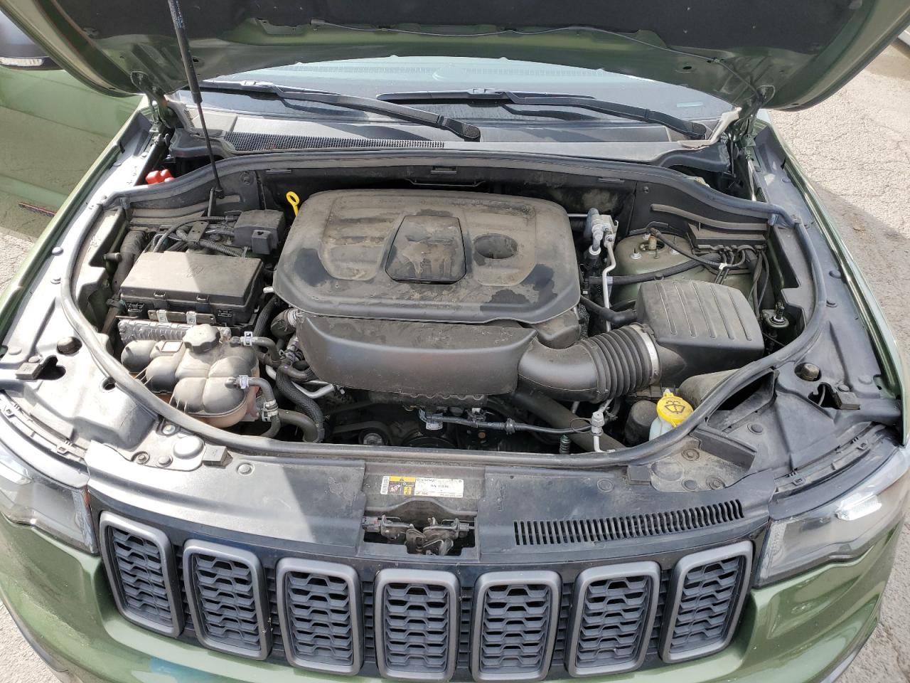 2020 Jeep Grand Cherokee VIN 1C4RJFLG9LC110161 Copart auction photo, side damage thumbnail 11