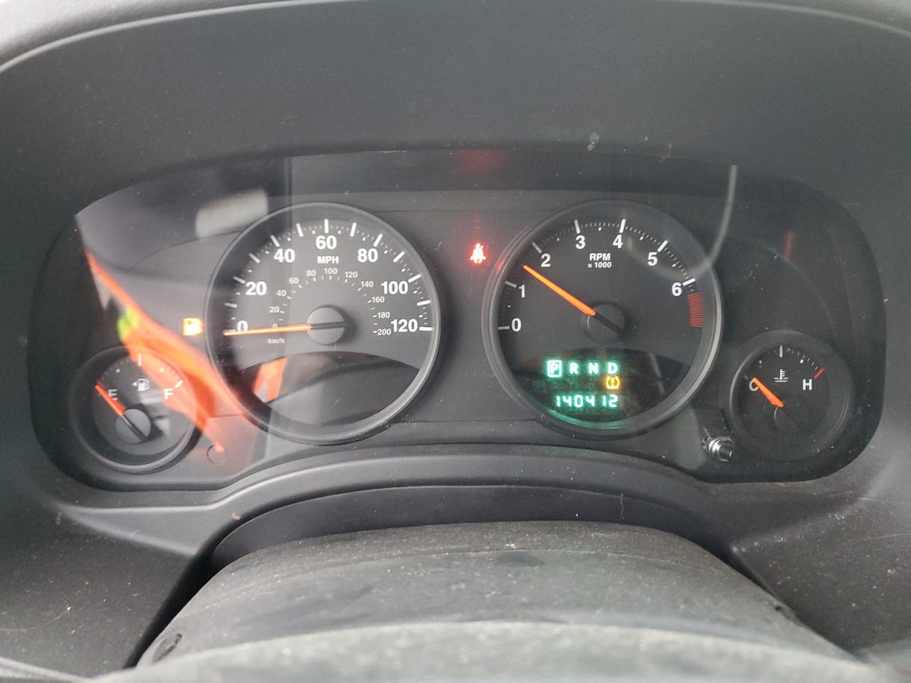 2010 Jeep Liberty (Patriot) VIN 1J4NT1GA8AD625784 Copart auction photo, minor dent/scratches damage thumbnail 9