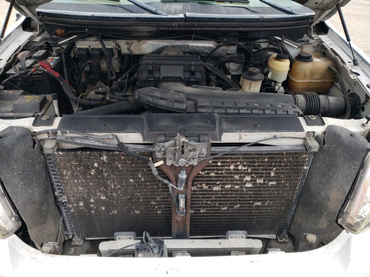 2007 Ford F-150 VIN 1FTPW14527FA83592 Copart auction photo, side / front end damage thumbnail 12