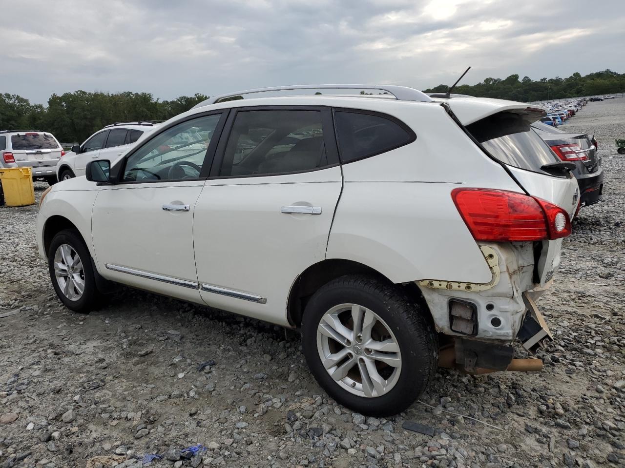 2015 Nissan Rogue VIN JN8AS5MT3FW156009 Copart auction photo, rear end damage thumbnail 2