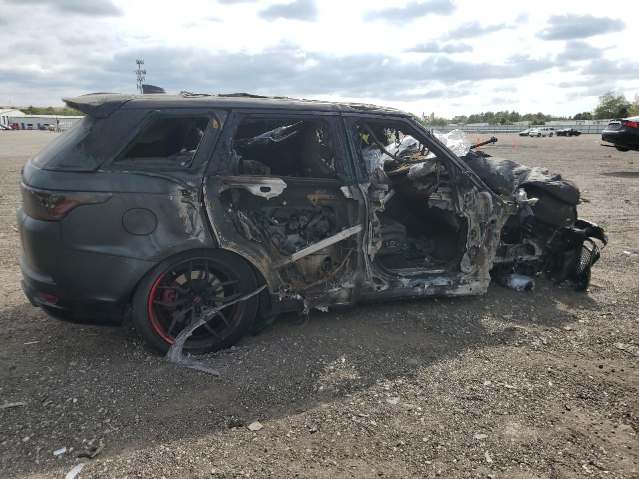2019 Land Rover Range Rover VIN SALWZ2SE0KA843965 Copart auction photo, burn - engine / burn - interior damage thumbnail 3