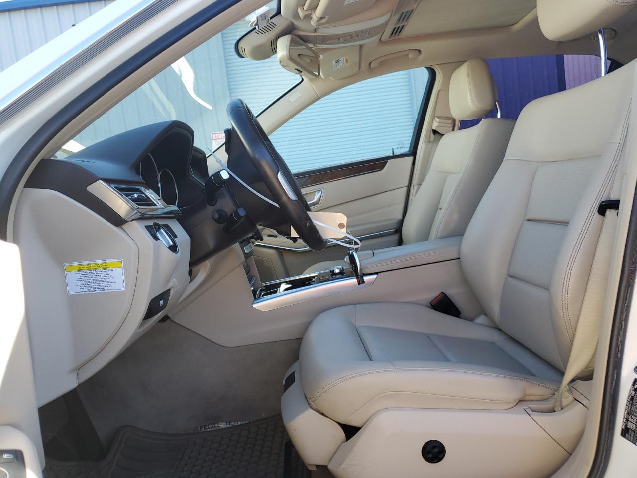 2014 Mercedes-Benz E-klasse VIN WDDHF5KB4EA875585 Copart auction photo, all over / front end damage thumbnail 7