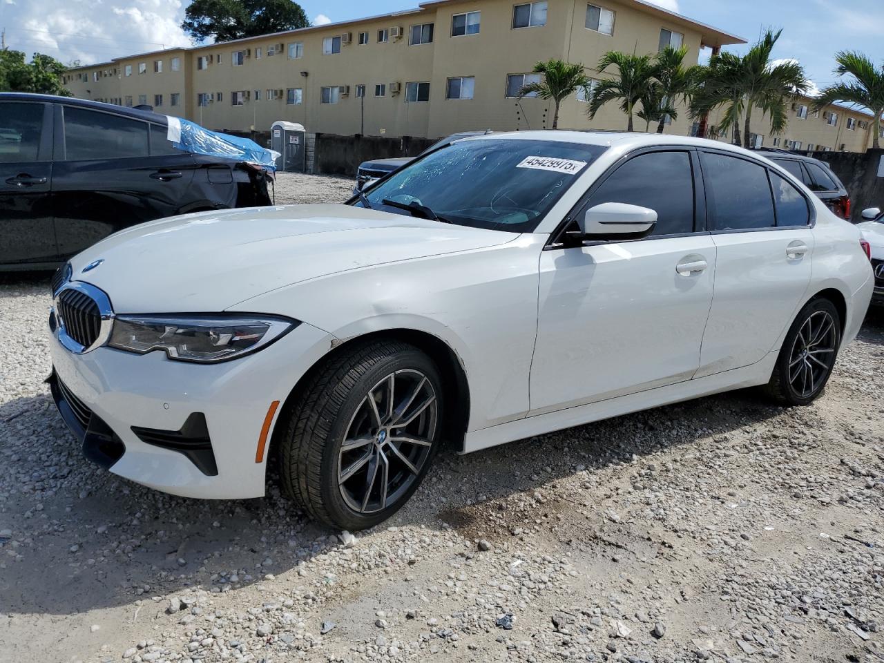 2022 BMW 3er VIN 3MW5R1J0XN8C28081