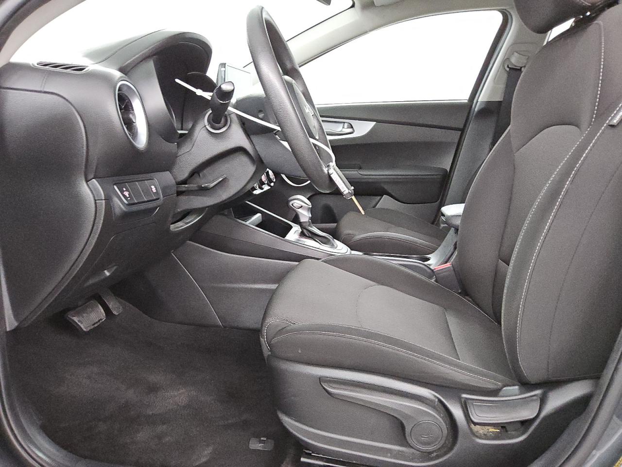 2023 KIA Forte VIN 3KPF24AD9PE584865 Copart auction photo, front end / side damage thumbnail 7