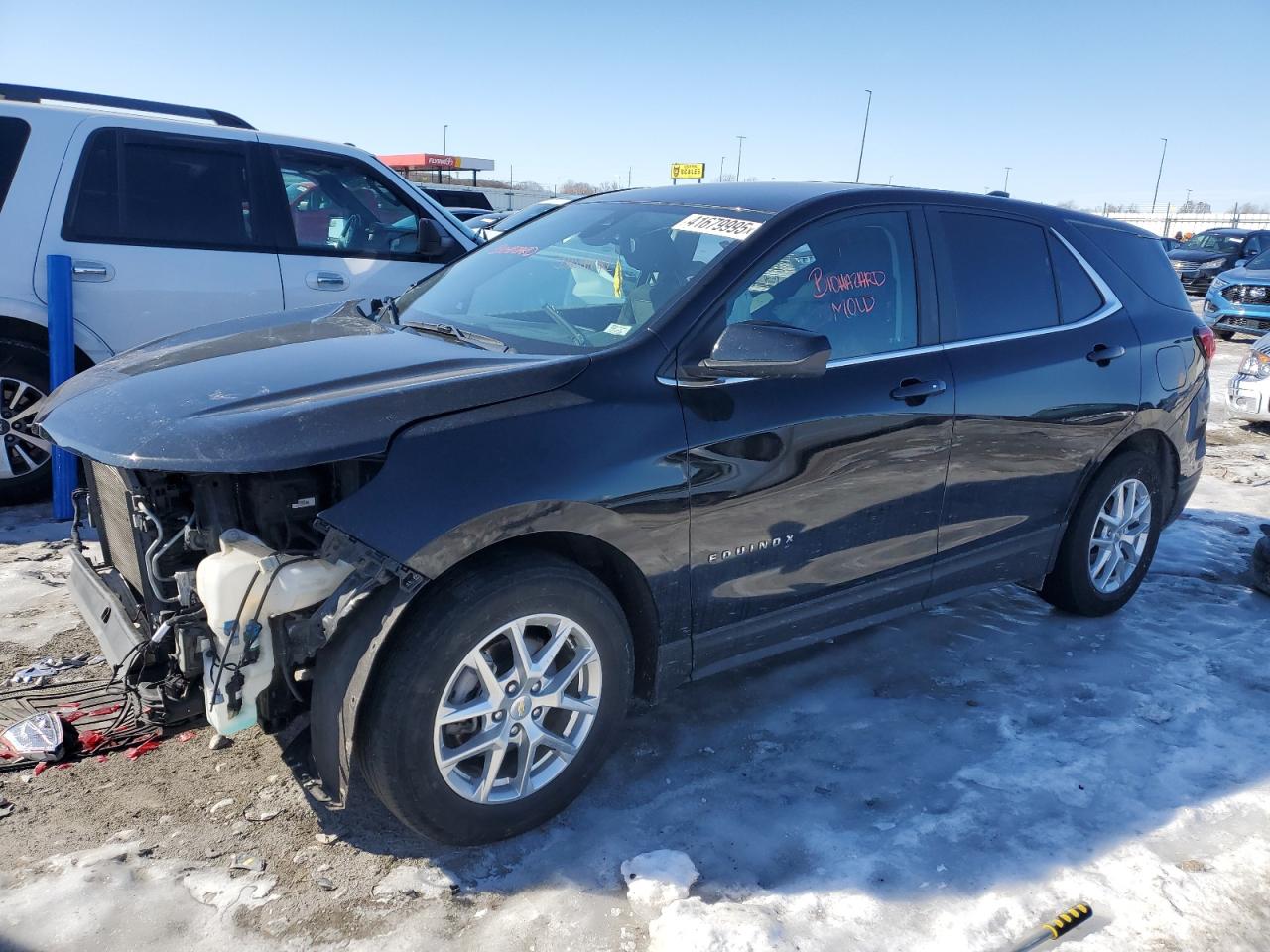2022 Chevrolet Equinox VIN 3GNAXKEV3NL159838