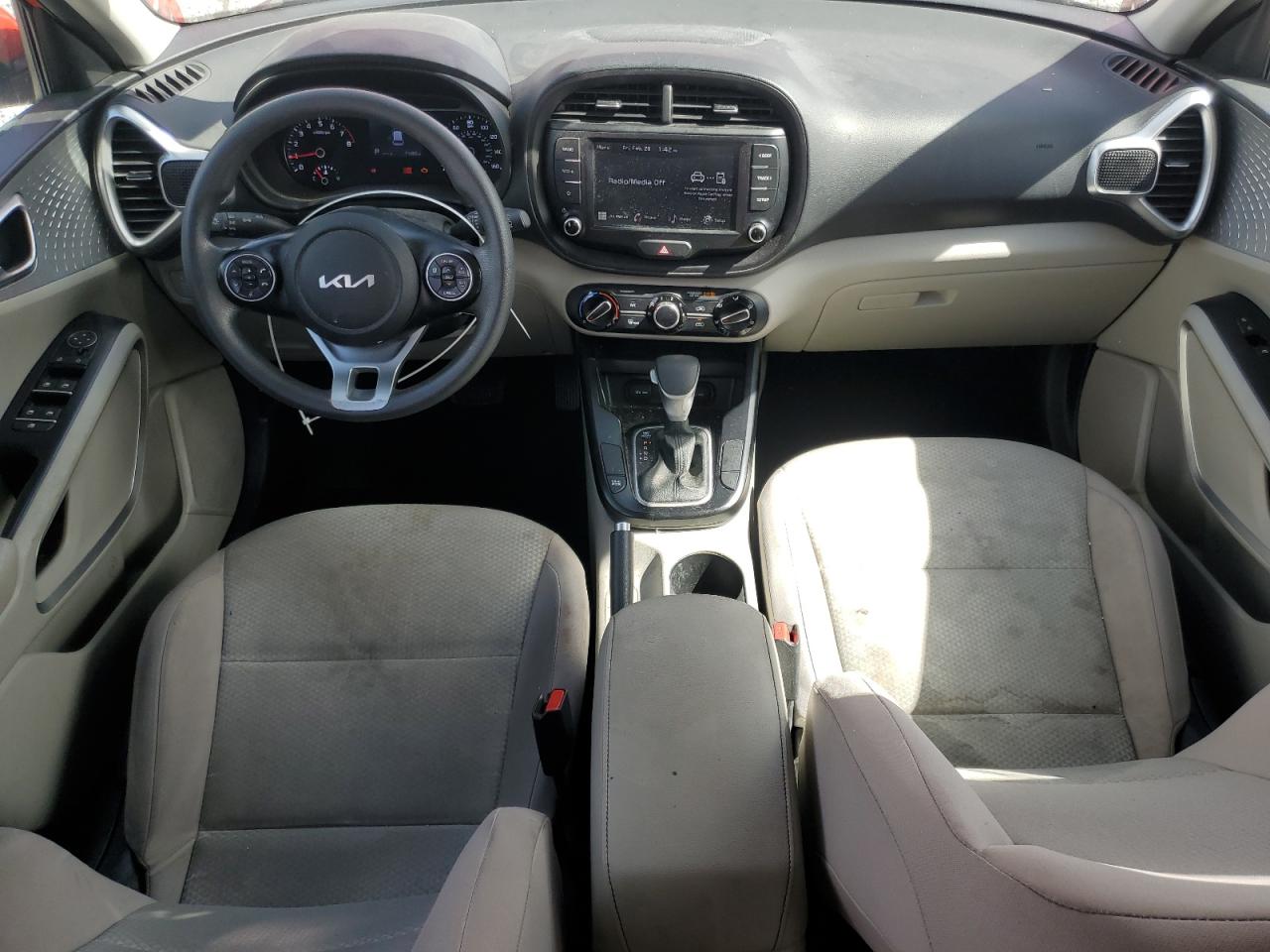 2022 KIA Soul VIN KNDJ23AU6N7150002 Copart auction photo, front end / side damage thumbnail 8