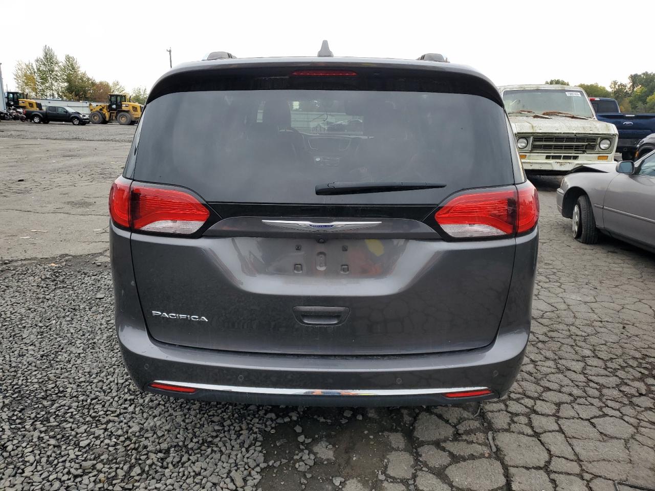 2018 Chrysler Pacifica VIN 2C4RC1EG1JR350741 Copart auction photo, front end damage thumbnail 6