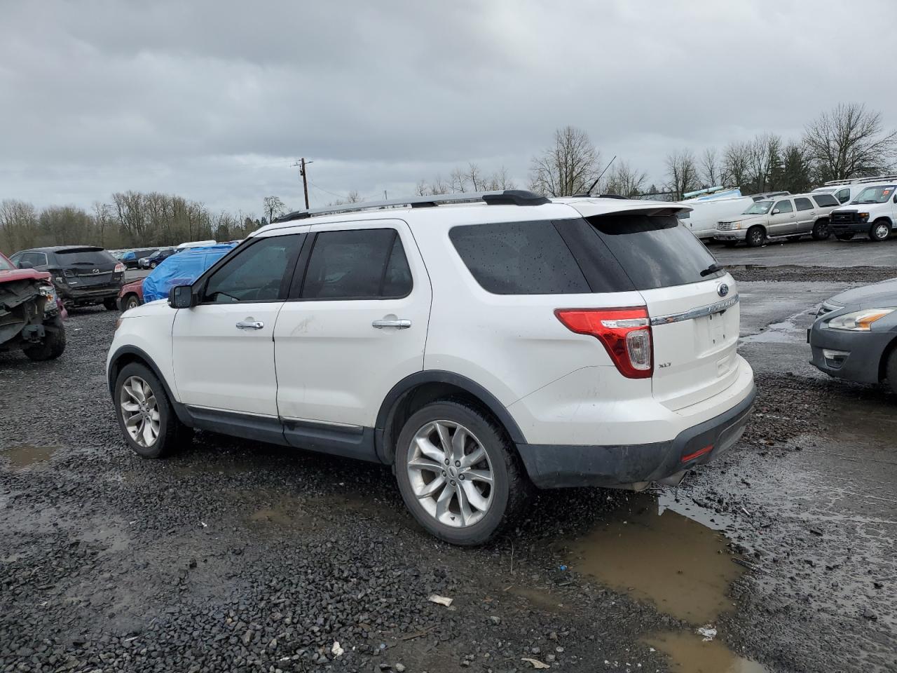 2014 Ford Explorer VIN 1FM5K7D87EGA68850 Copart auction photo, side / minor dent/scratches damage thumbnail 2