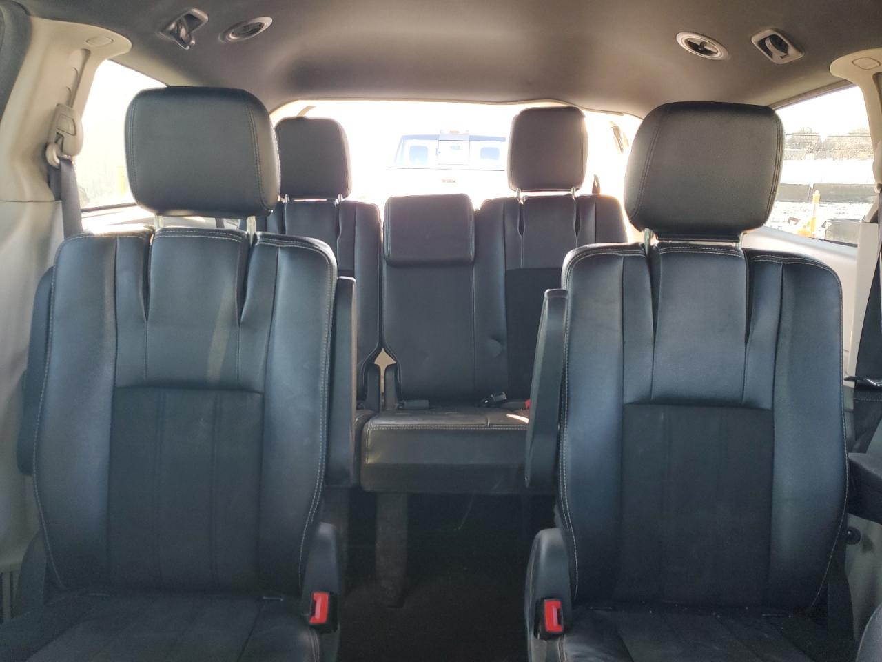 2019 Dodge Caravan VIN 2C4RDGCG8KR754916 Copart auction photo, rear end / side damage thumbnail 10