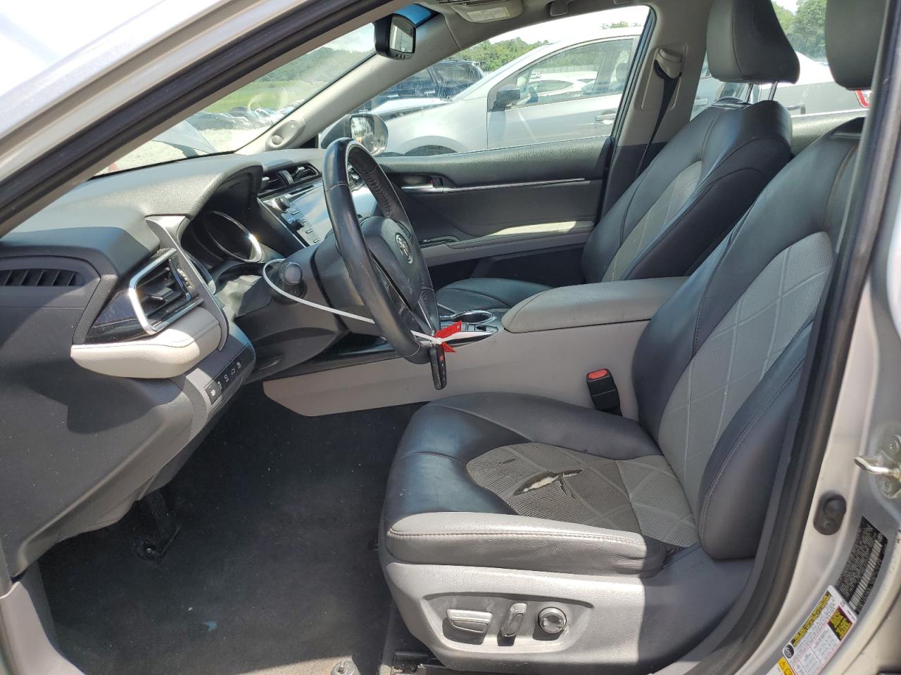 2018 Toyota Camry VIN 4T1B11HK6JU115421 Copart auction photo, rear end damage thumbnail 7