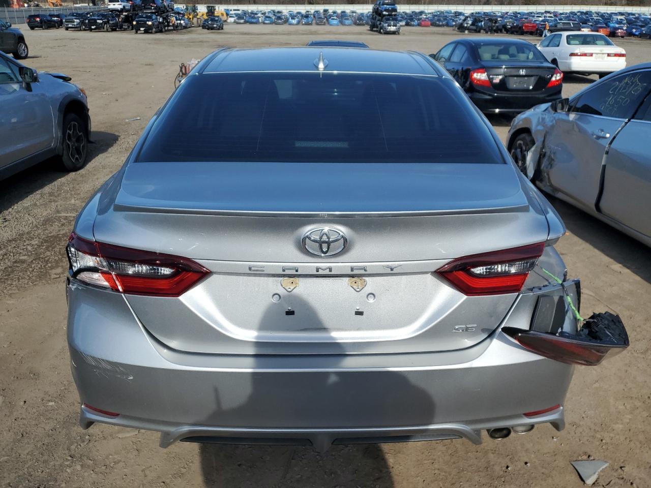 2021 Toyota Camry VIN 4T1T11AK0MU522900 Copart auction photo, rear end / front end damage thumbnail 6