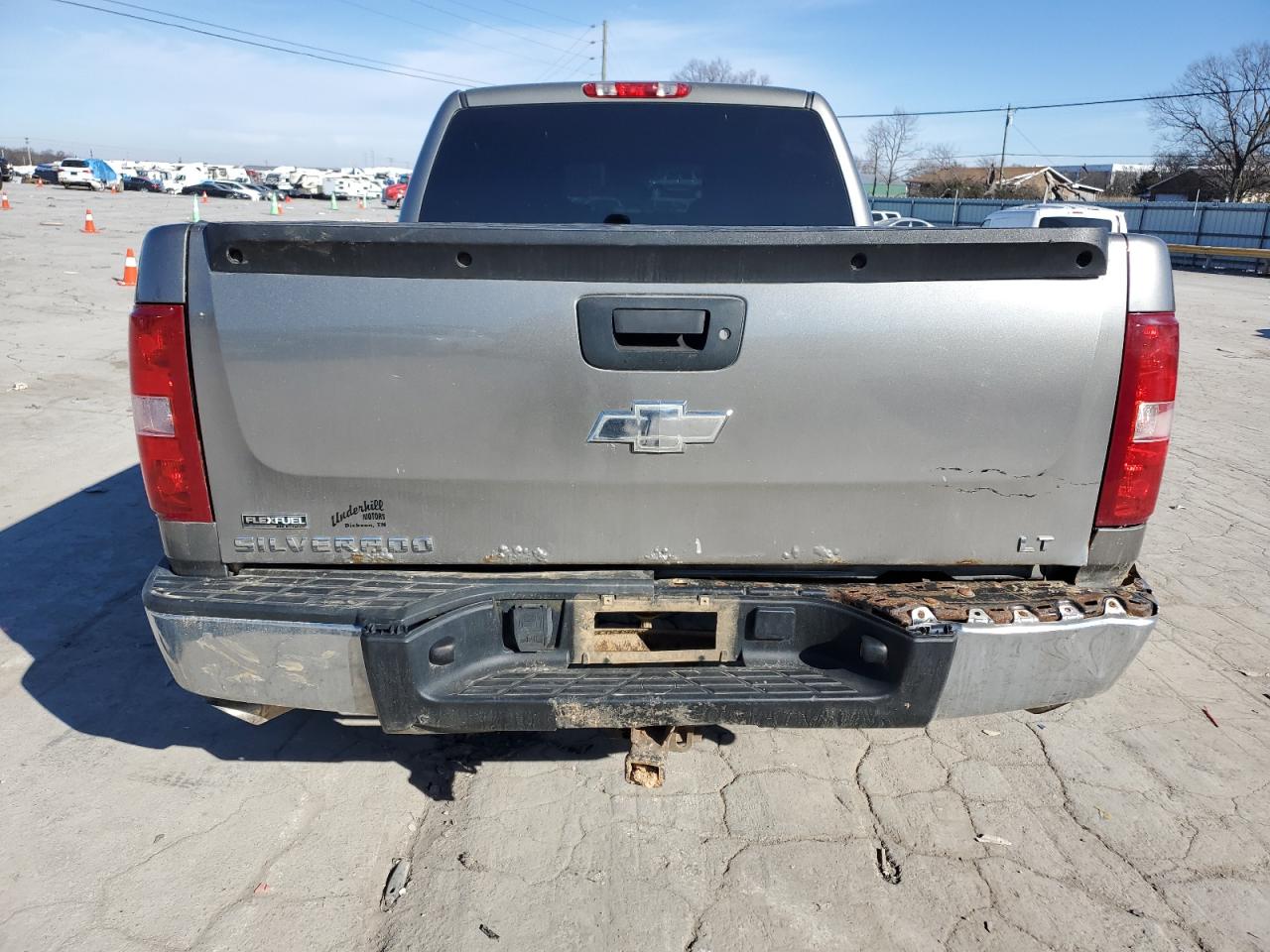 2009 Chevrolet Silverado VIN 1GCEK29089Z259617 Copart auction photo, front end / side damage thumbnail 6