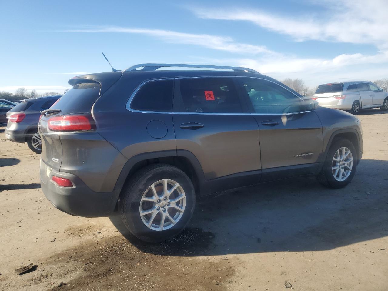 2014 Jeep Grand Cherokee VIN 1C4PJMCB8EW153343 Copart auction photo, side / minor dent/scratches damage thumbnail 3