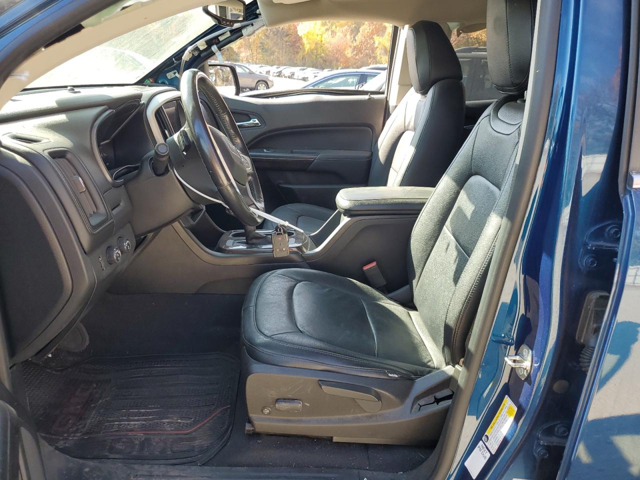 2019 GMC Canyon VIN 1GTG6CEN3K1324091 Copart auction photo, side / front end damage thumbnail 7