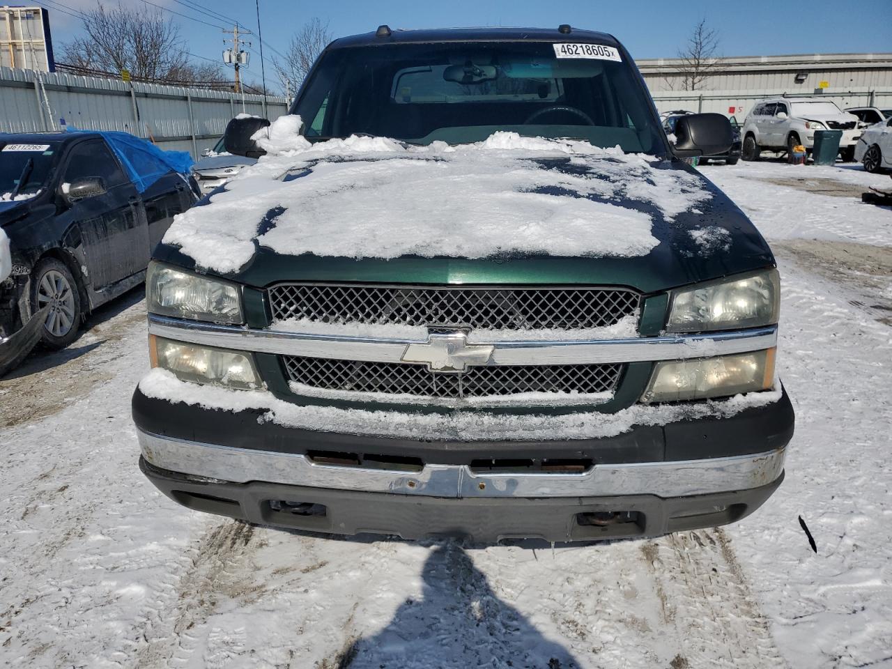 2004 Chevrolet Avalanche VIN 3GNEK12T44G152790 Copart auction photo, side / minor dent/scratches damage thumbnail 5