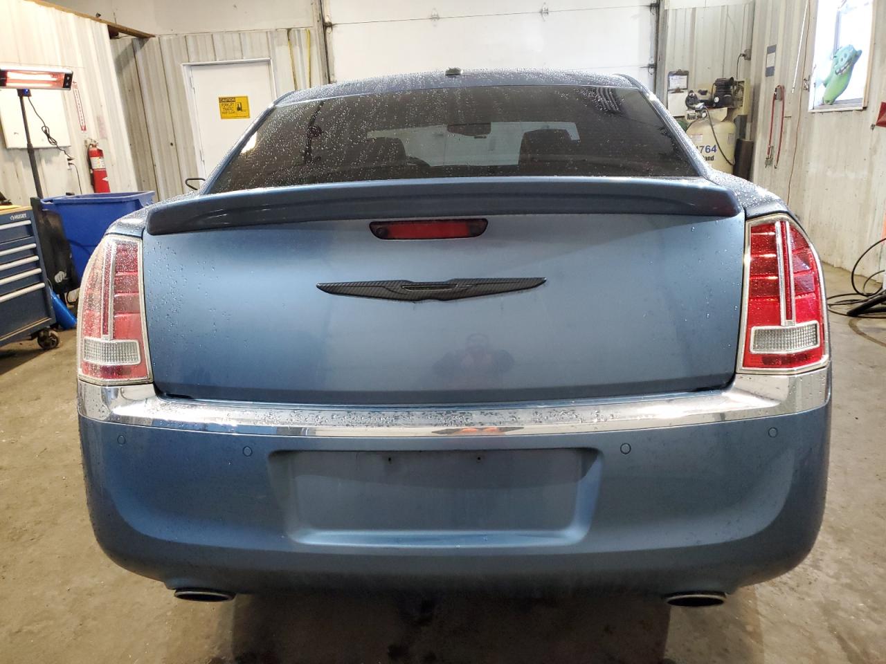2011 Chrysler 300 VIN 2C3CK6CT2BH612252 Copart auction photo, front end / minor dent/scratches damage thumbnail 6