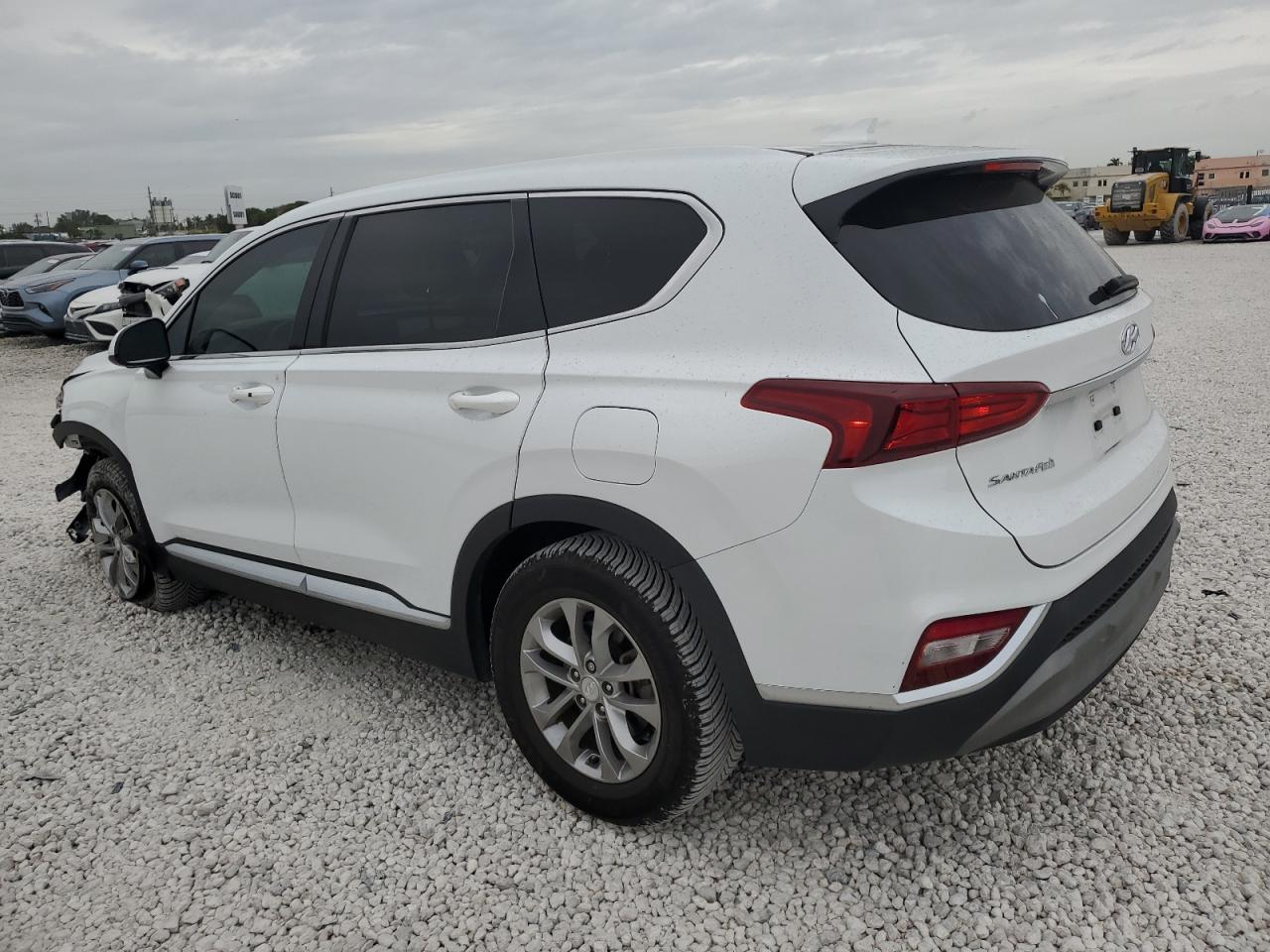 2020 Hyundai Santa Fe VIN 5NMS33AD8LH266809 Copart auction photo, front end damage thumbnail 2