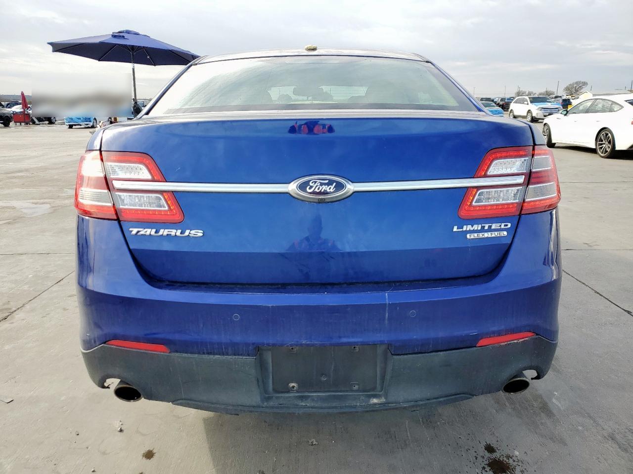 2013 Ford Taurus VIN 1FAHP2F81DG164402 Copart auction photo, side / front end damage thumbnail 6