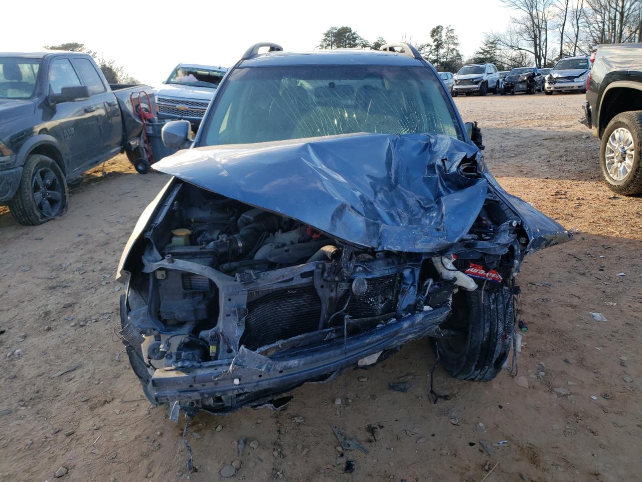 2010 Subaru Forester VIN JF2SH6DC5AH737806 Copart auction photo, front end / side damage thumbnail 5