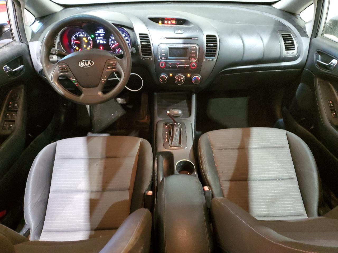 2015 KIA Forte VIN KNAFX4A60F5256129 Copart auction photo, front end / mechanical damage thumbnail 8