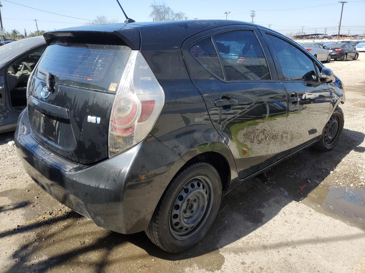 2013 Toyota Prius VIN JTDKDTB30D1550773 Copart auction photo, front end damage thumbnail 3