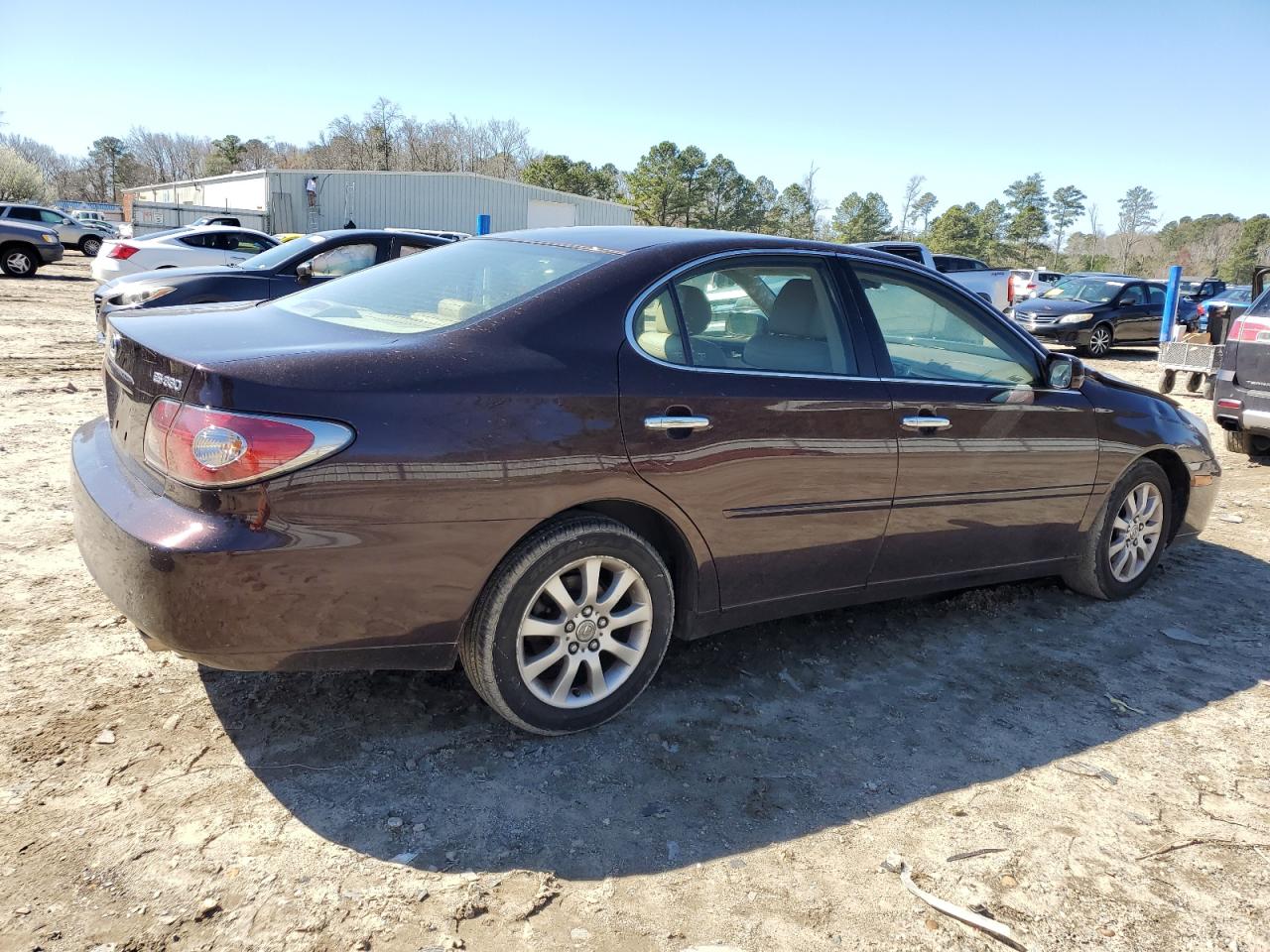 2004 Lexus ES VIN JTHBA30GX45036239 Copart auction photo, front end / side damage thumbnail 3