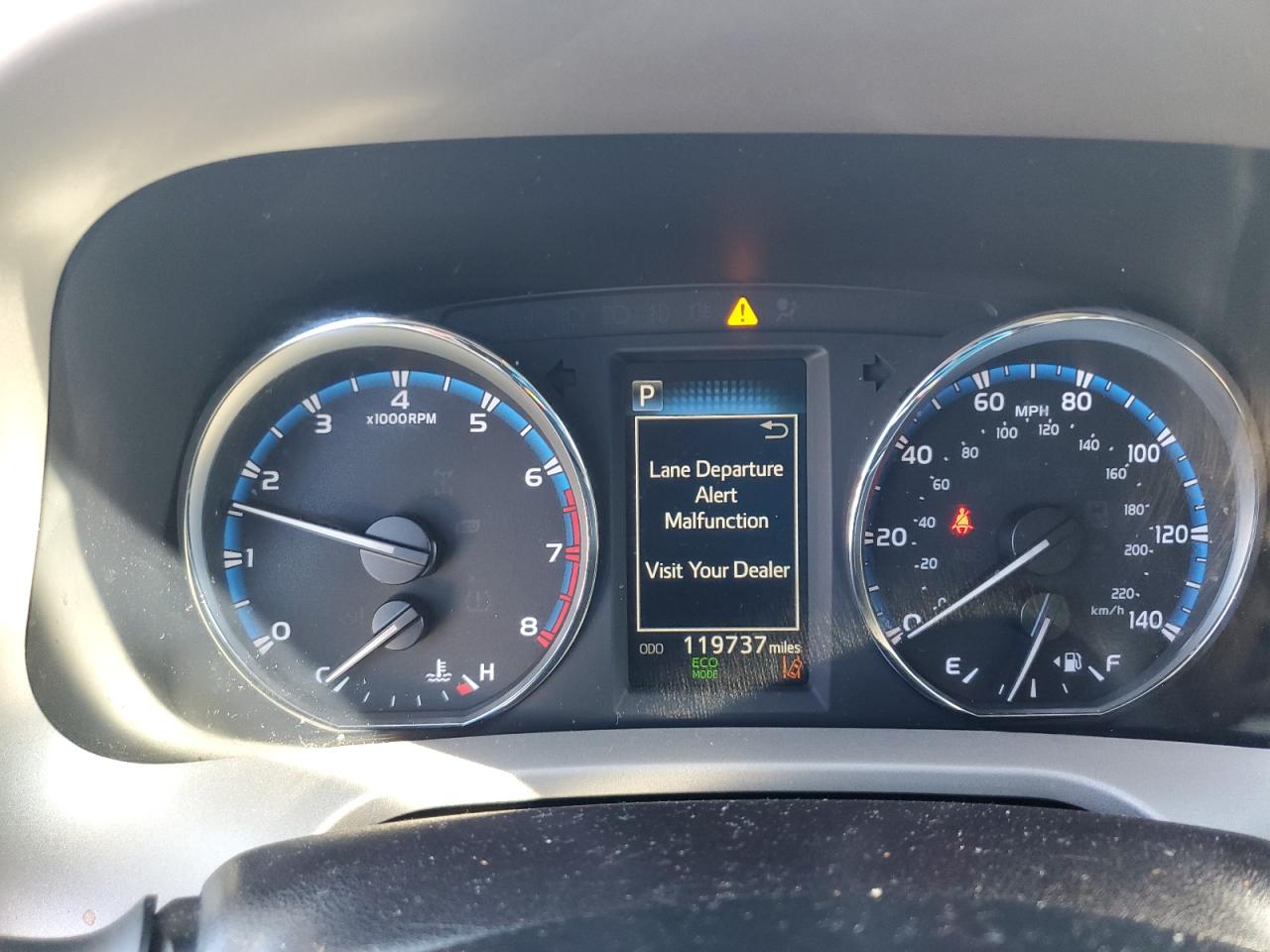 2017 Toyota RAV 4 VIN 2T3YFREV0HW363271 Copart auction photo, front end damage thumbnail 9