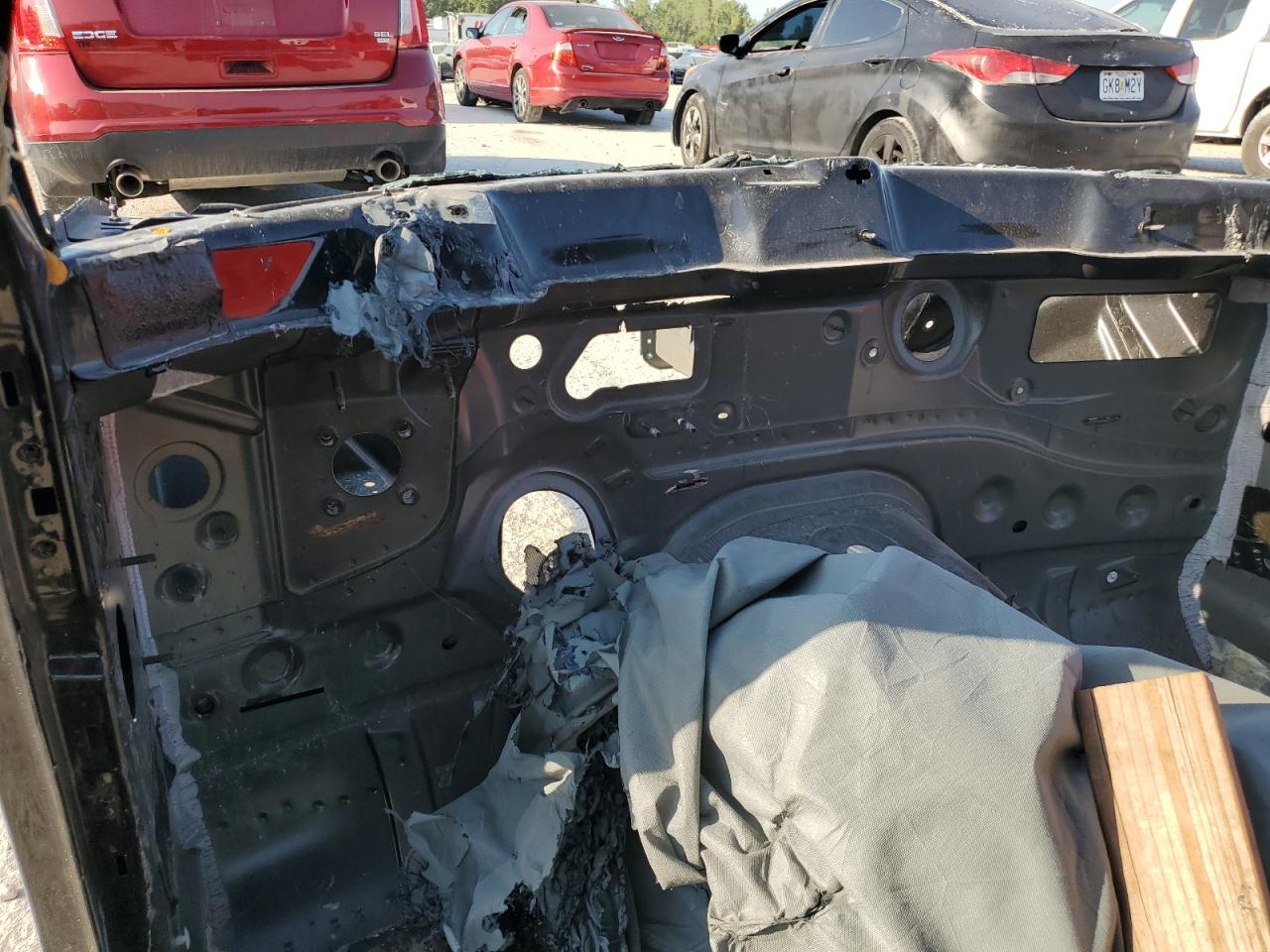2015 Dodge Challenger VIN 2C3CDZC92FH500363 Copart auction photo, vandalism / stripped damage thumbnail 9