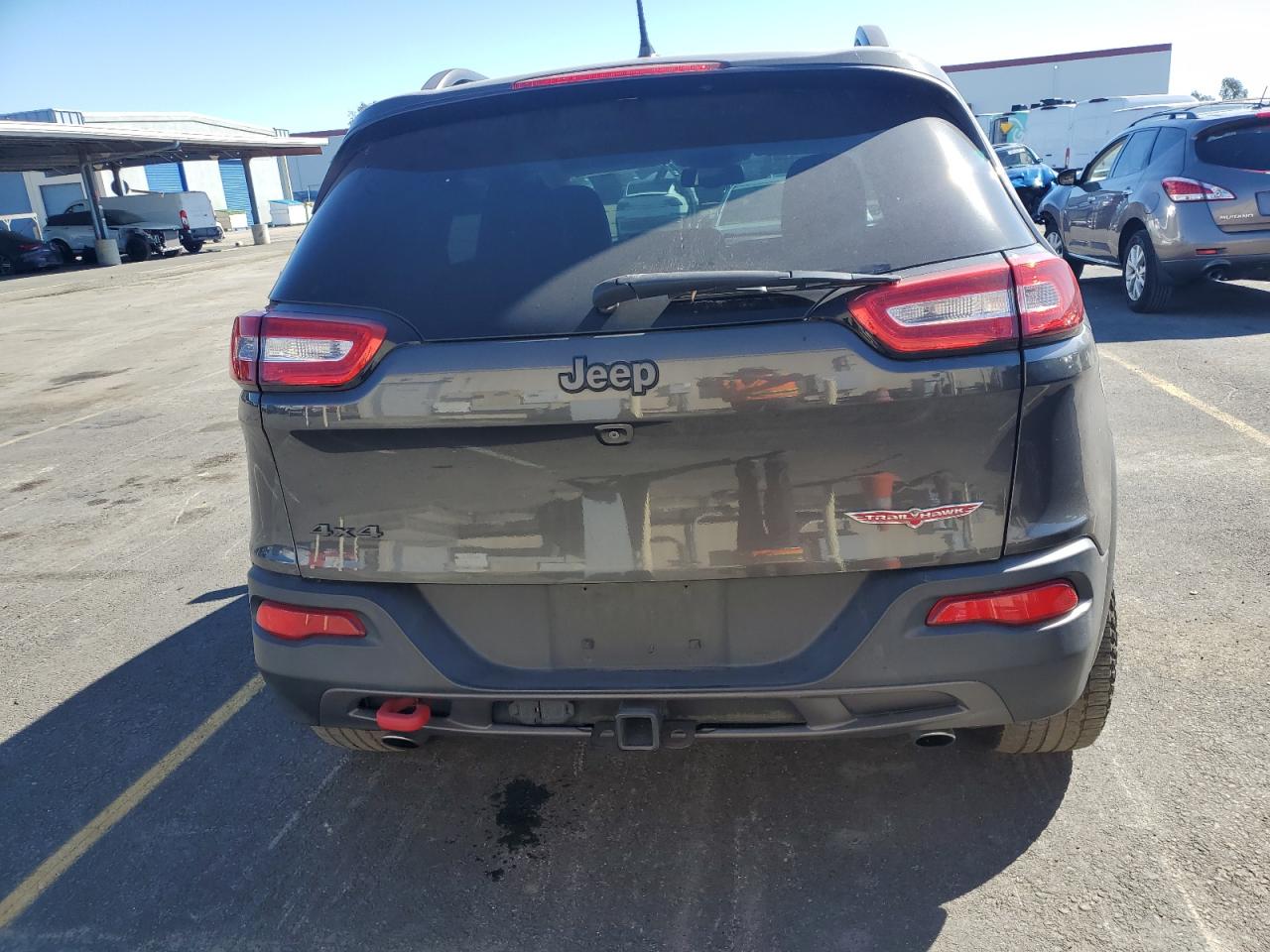 2015 Jeep Cherokee VIN 1C4PJMBS7FW520851 Copart auction photo, side / rear end damage thumbnail 6