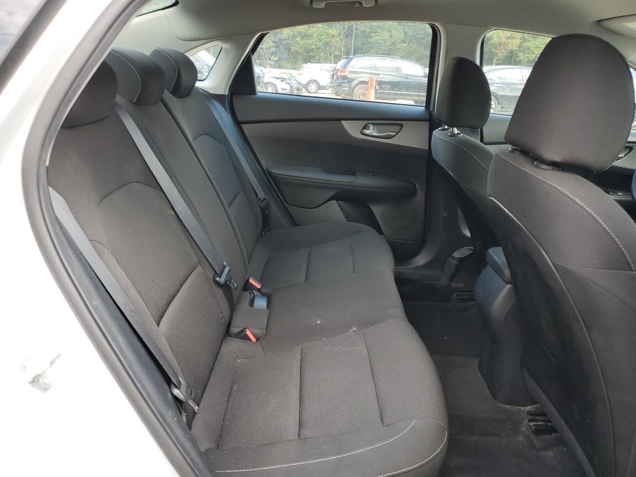2021 KIA Forte VIN 3KPF24AD8ME407557 Copart auction photo, front end damage thumbnail 10